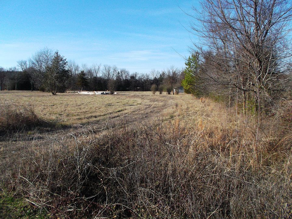 2nd image of 225 Jenkins Ferry Rd