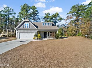 105 Rita Ln, Hampstead, NC 28443