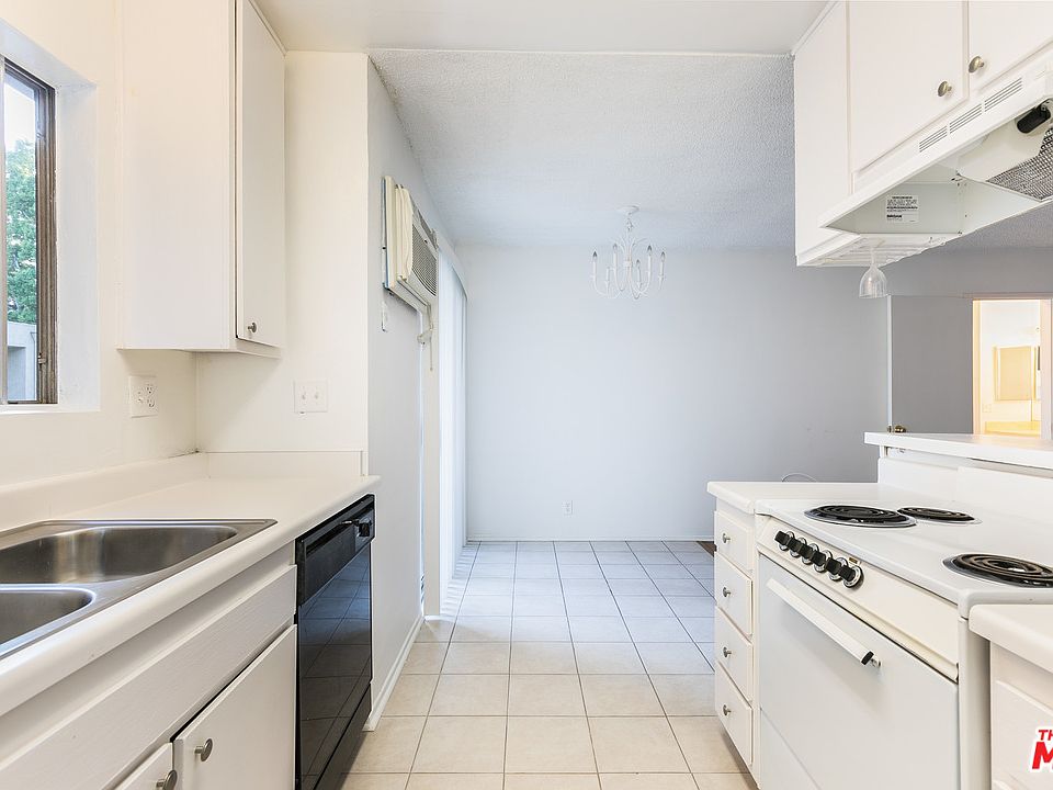 1st image of 1011 Palm Ave APT 318
