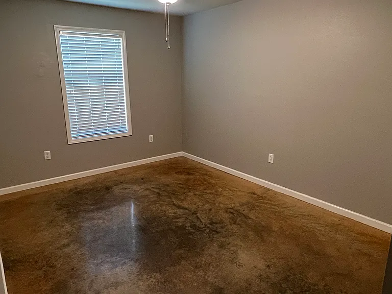 1110 Belt St #B1 — Photo 17