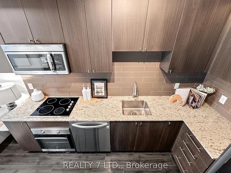 18 Rean Dr #624 — Photo 20