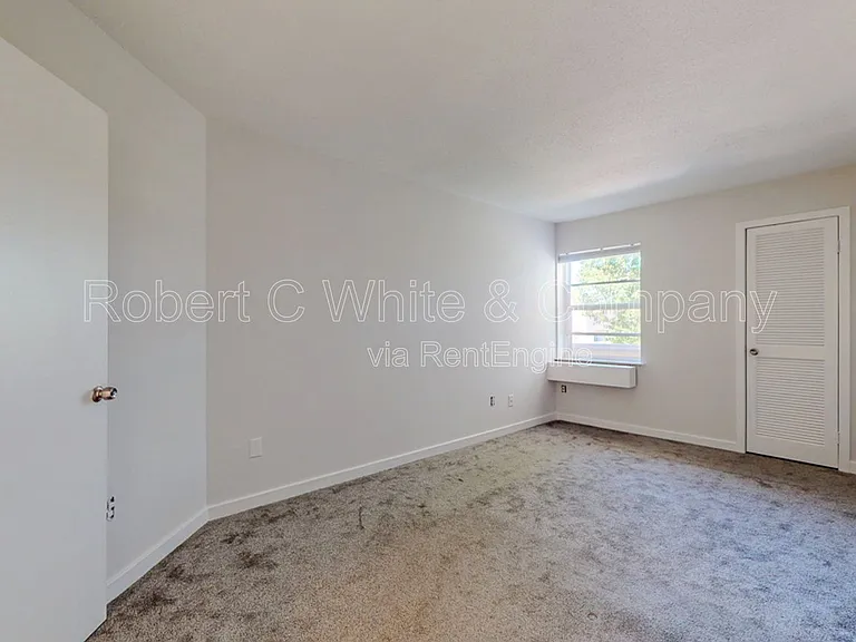 163 South St #33 — Photo 19