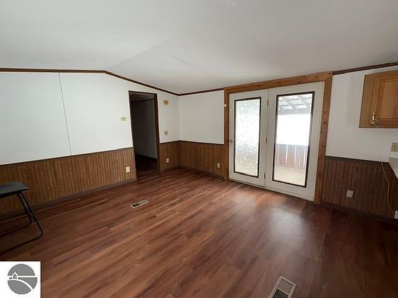 5th image of 8923 E 18 1/2 Rd