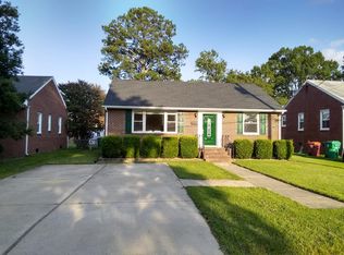 319 Conduit Rd, Colonial Heights, VA 23834