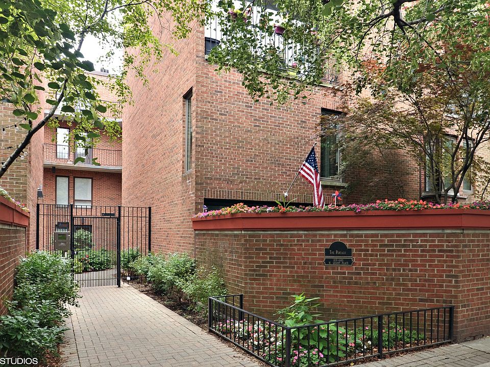 1st image of 425 W Grant Pl APT C
