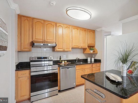 5th image of 8803 Moverly Ct