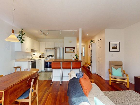 3rd image of 39920 Government Rd #32