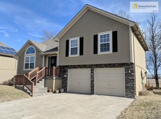 307 S Black Jack Ave, Lone Jack, MO 64070