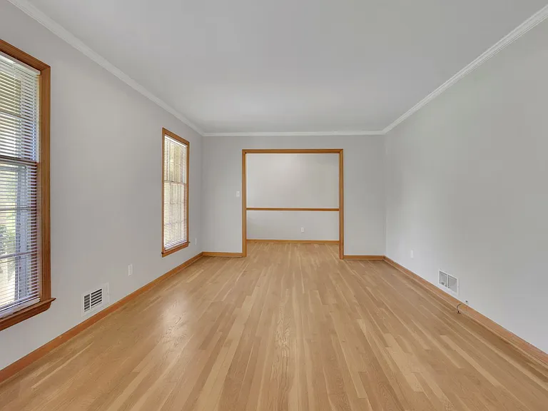 5055 Cascade Rd SW — Photo 10
