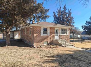 511 Bayard St, Stratton, NE 69043