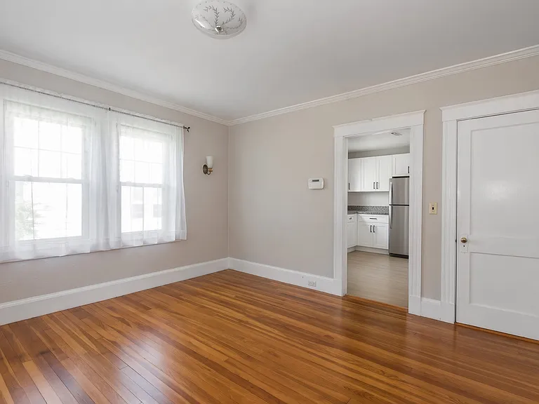 204 Walpole St #1 — Photo 6