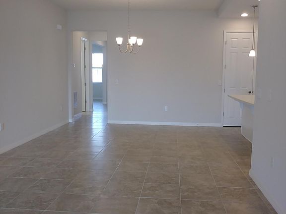 3rd image of 2508 Nouveau Way