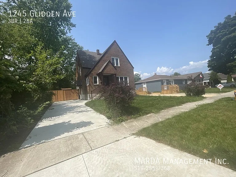1245 Glidden Ave — Photo 32
