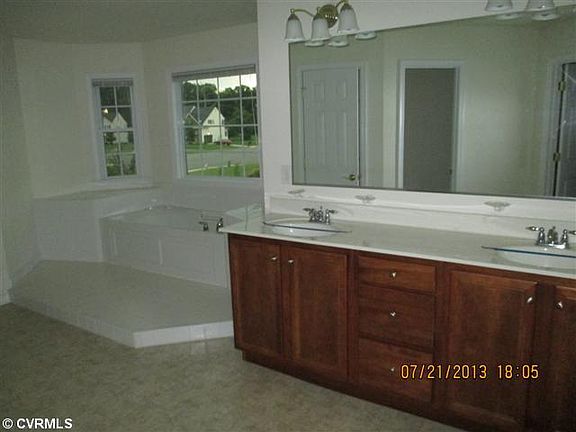 3rd image of 2209 Eagles Landing Ave