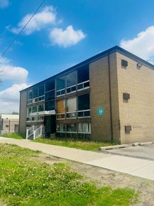 14610 Greenfield Rd, Detroit, MI, 48227