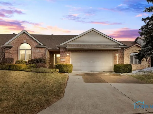 36 Trafalgar Bnd, Bowling Green, OH 43402