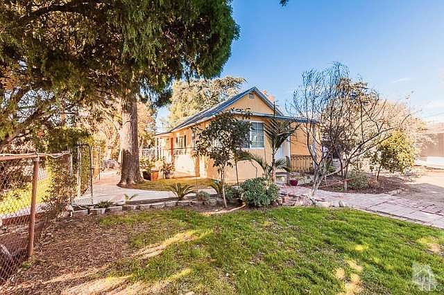 1st image of 11548 Kagel Canyon St