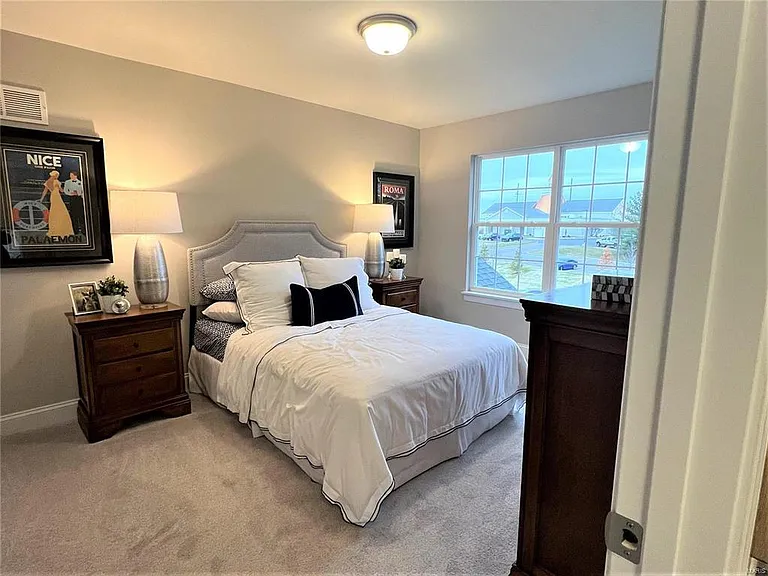 271 Lakeview Farms Dr — Photo 11