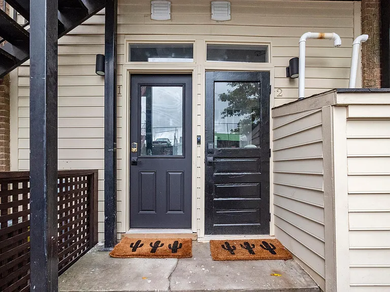 1187 Mansfield Ave NE #1 — Photo 19