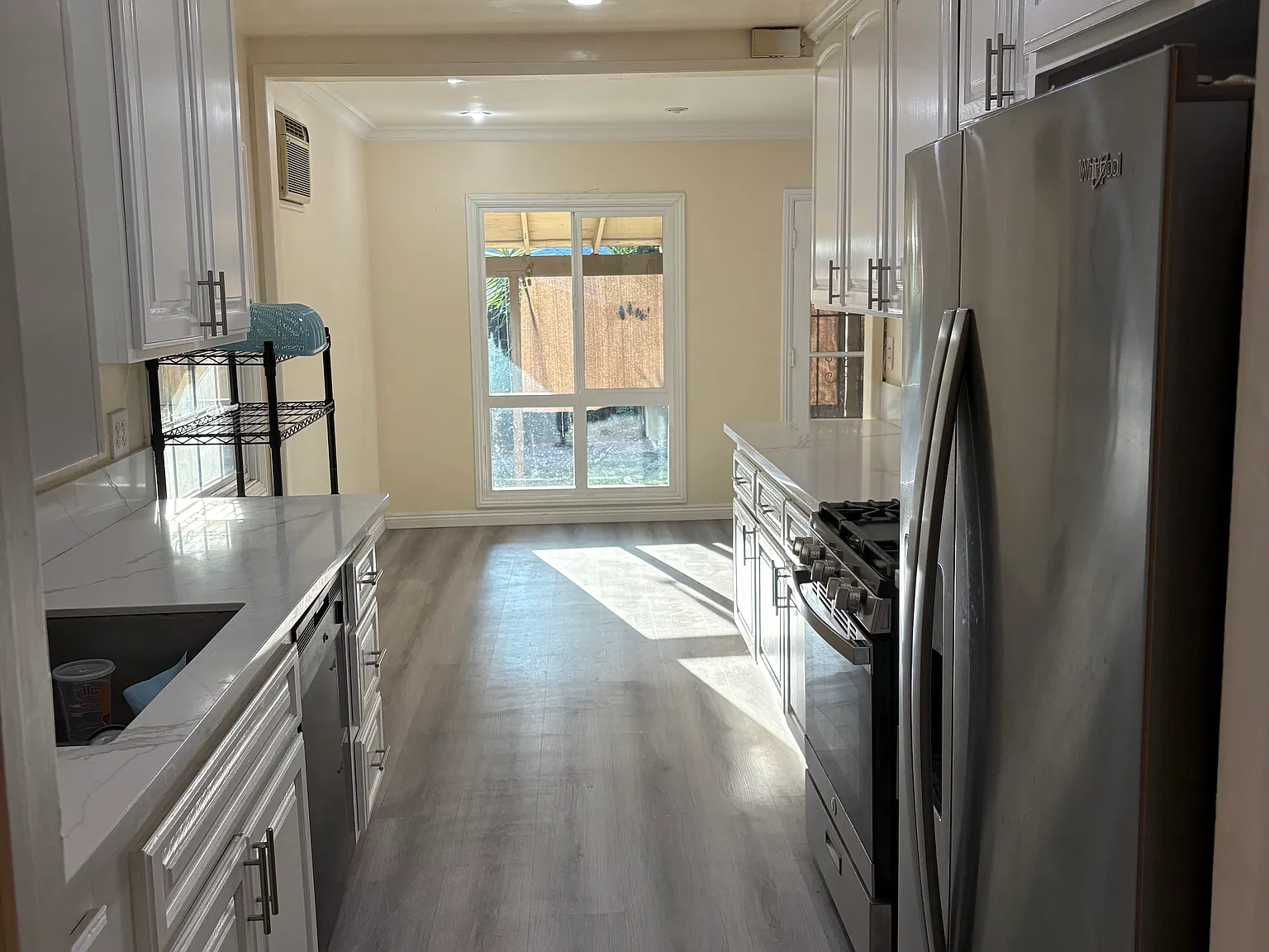 331 N Fonda Street — Photo 1