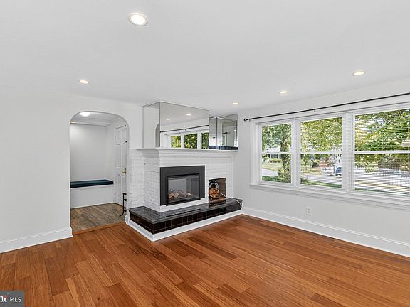 4th image of 69 Cinder Rd