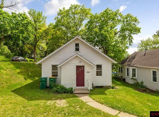 220 Smith St, Le Sueur, MN 56058