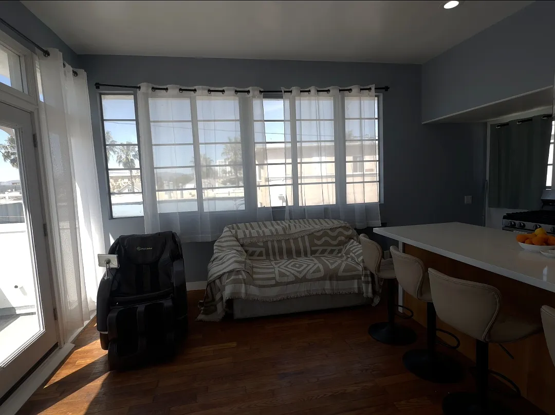 37 Dudley Ave — Photo 3