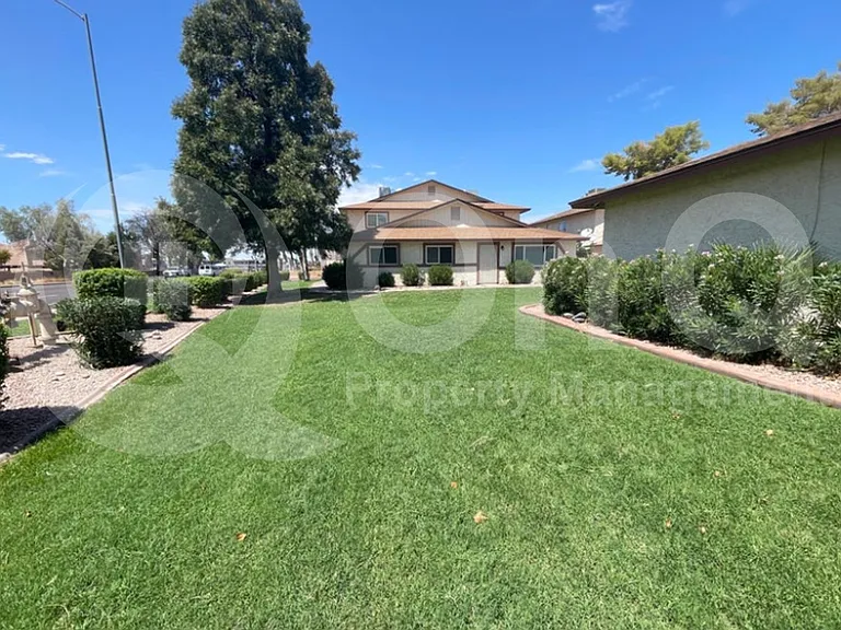 860 E Brown Rd #32 — Photo 22