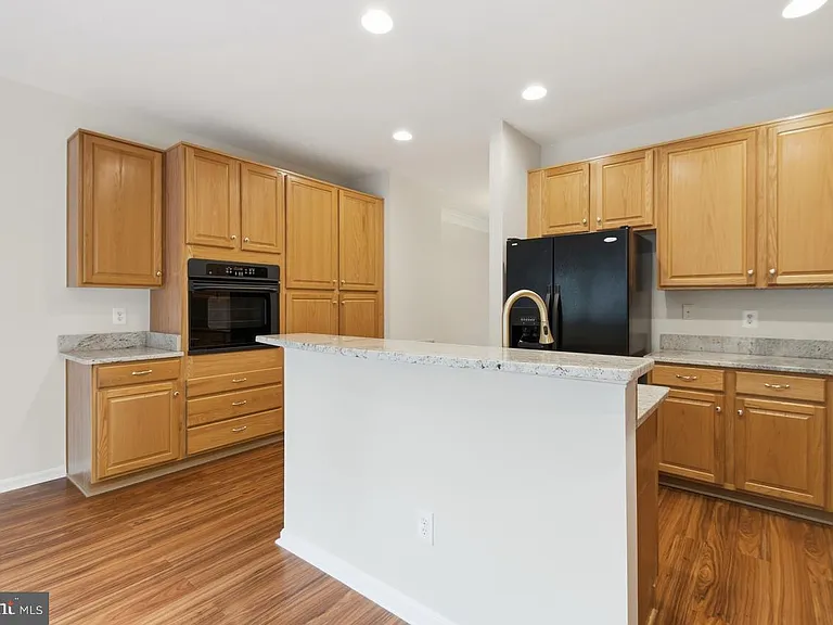 8108 Dove Cottage Ct — Photo 12