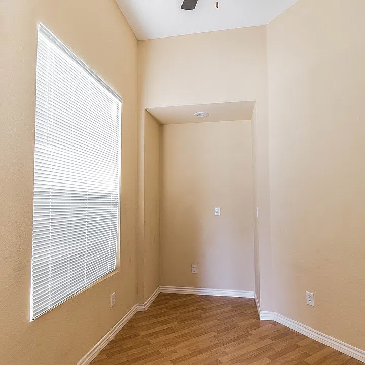 5537 Ignacio Frias Dr
