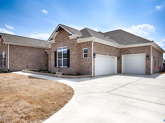 2nd image of 111 Montcliff Dr