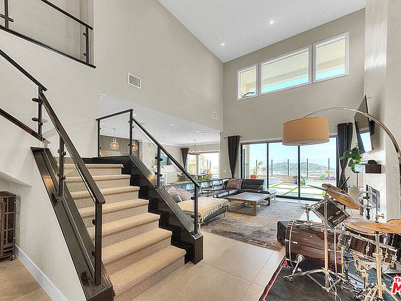 3rd image of 20558 W Overlook Ct
