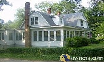 SIDE PROFILE OF HOUSE