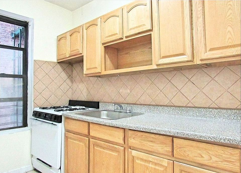 2nd image of 3248 30th St #A3