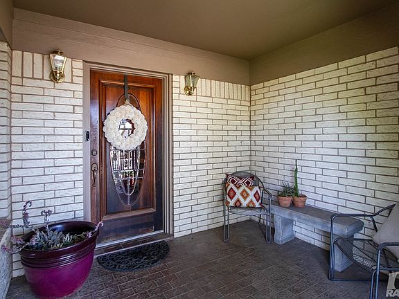3rd image of 3610 Fieldwood Dr