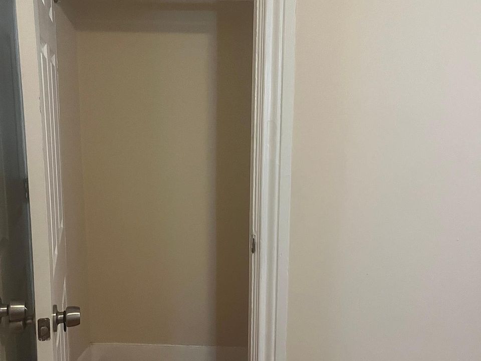 2nd image of 1 Parade St #2