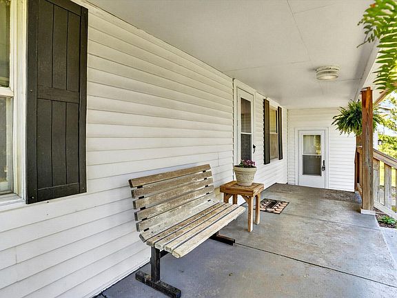 5th image of 4848 S 50th Road