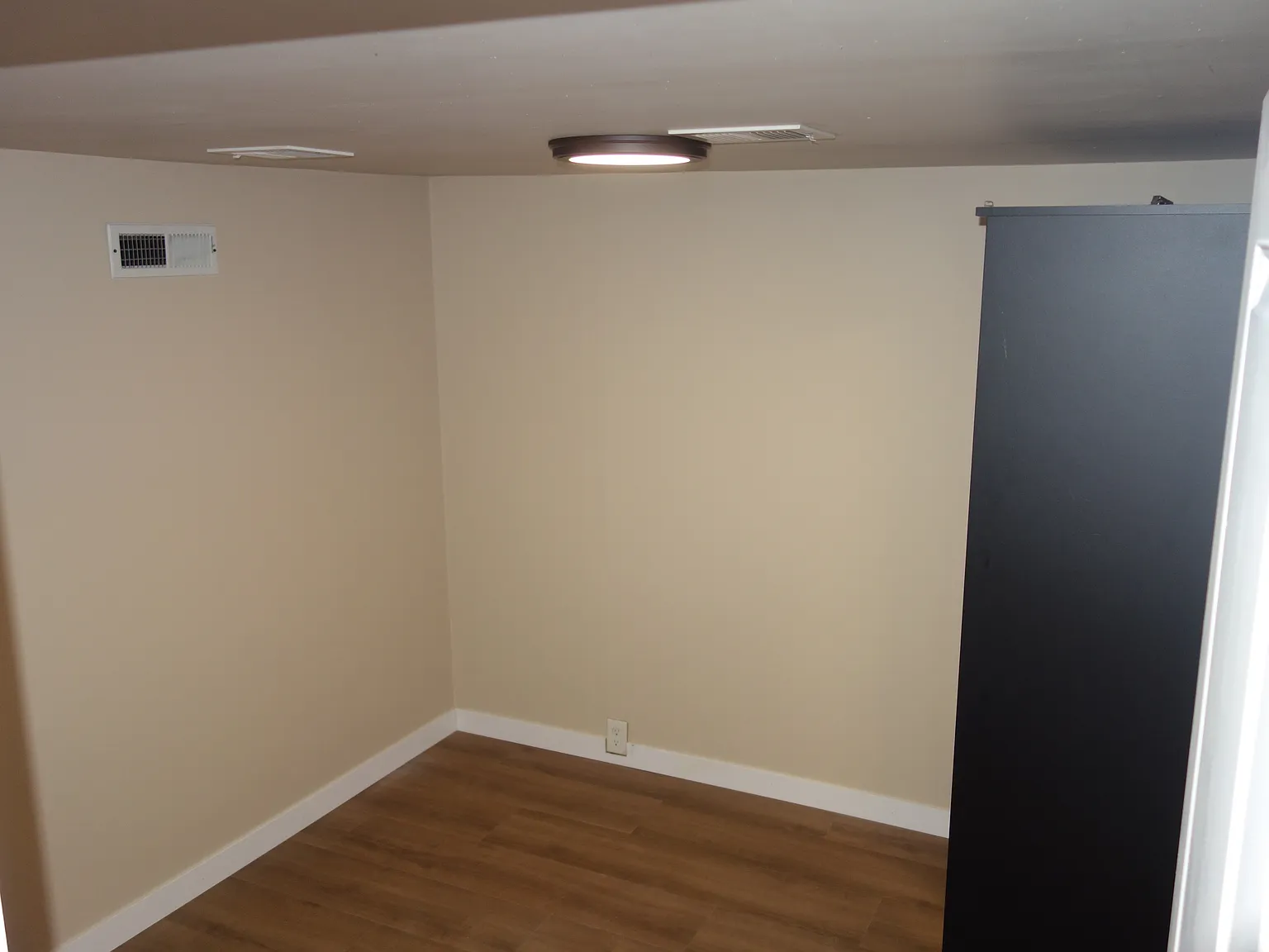 1 bed, 530 sqft, $1,400 — Photo 2