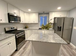 145 Dunnell Ave FLOOR 1, Pawtucket, RI 02860