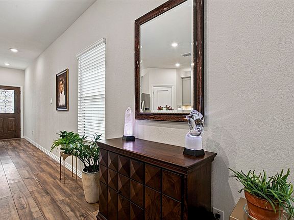 4th image of 1824 Ash Oak Ln