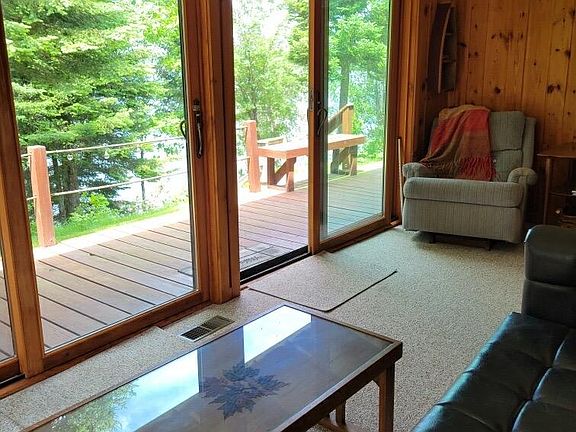 3rd image of 2421 Goldfinch Ln #1