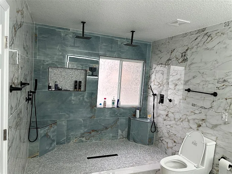 10018 Chorlton Cir — Photo 21