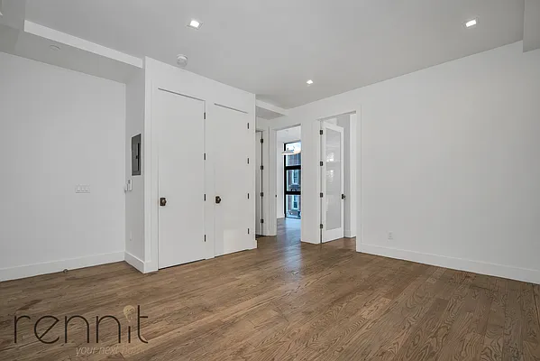 Rented by Rennit Inc. | media 16