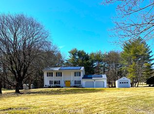 8 Standish Rd, New Milford, CT 06776