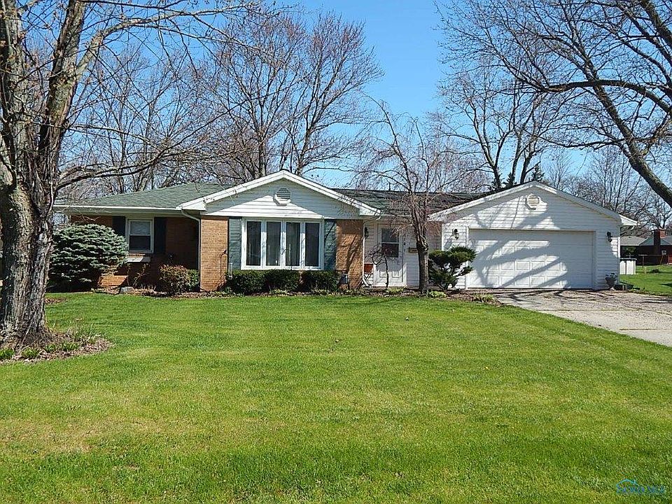 1st image of 614 Douglas Dr