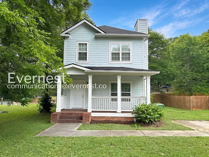 687 S Evelyn Pl NW — Photo 2