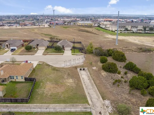 2812 Bacon Ranch Rd, Killeen, TX 76542