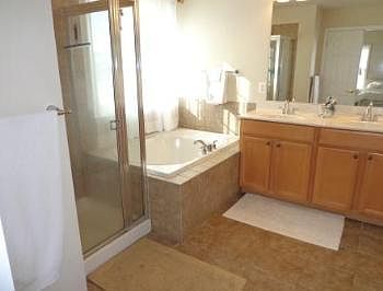5th image of 133 King Edward Ct