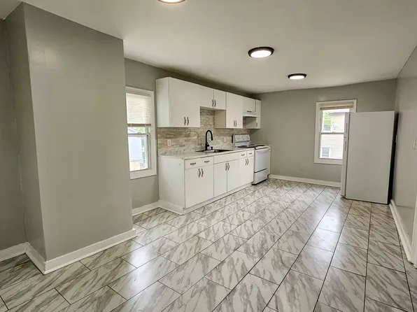 32 Redfield St, New Haven, CT