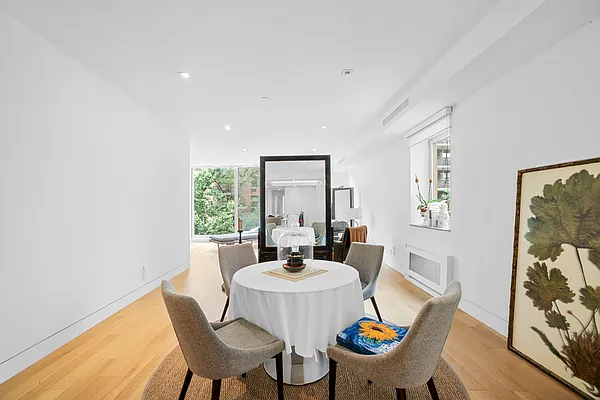 Rented by ONE Manhattan Real Estate | media 3